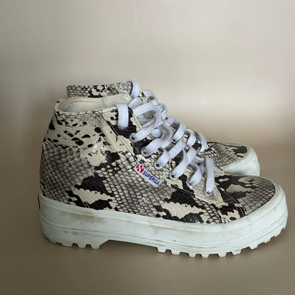 Superga Cream and Black Snake Pattern Sneakers Size 6.5 but fits 7